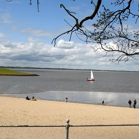 아파트 Leuchtfeuer